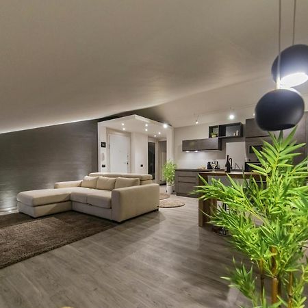 Апартаменты Panoramic Penthouse In The Historical Center Домодоссола Экстерьер фото