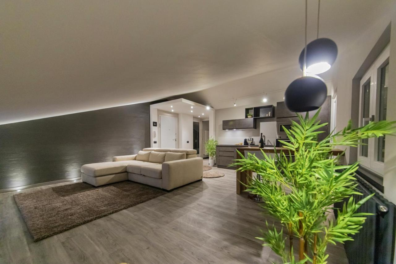 Апартаменты Panoramic Penthouse In The Historical Center Домодоссола Экстерьер фото